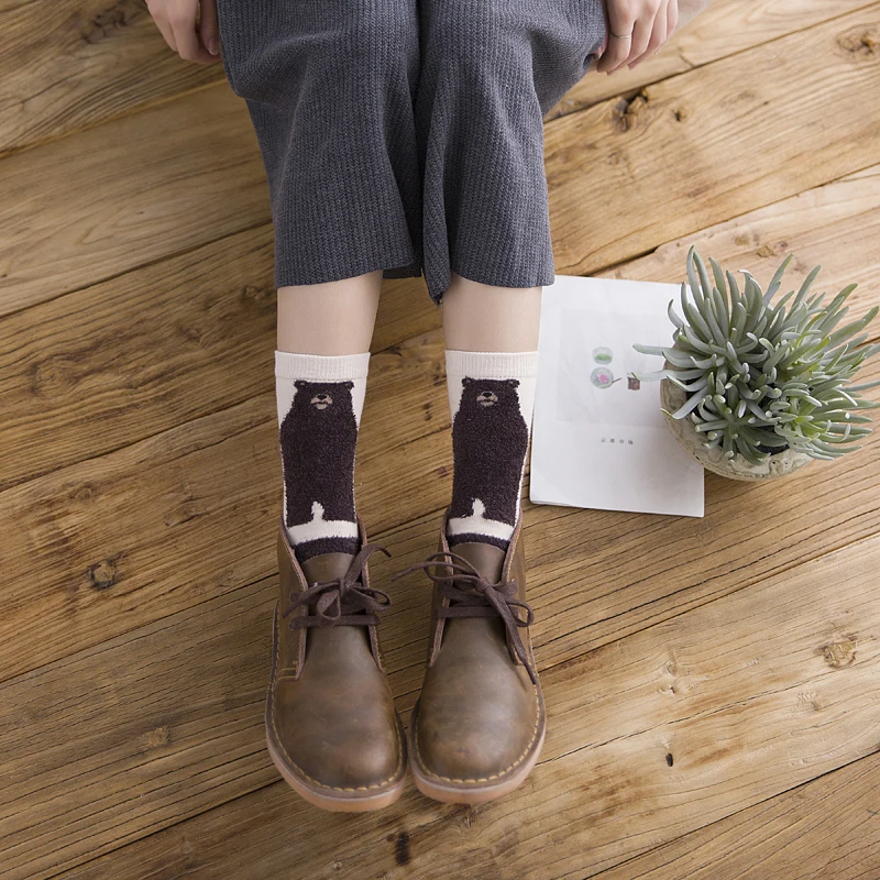 

New Fashion Brand Kawaii Animal Socks Women Novelty 100% Cotton Long Socks Cute Women Bear Cartoon Patterned Sock 5 Color