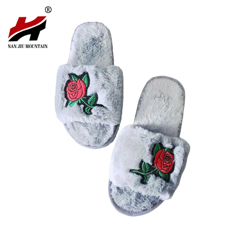 Us 10 62 41 Off 2017 Autumn Winter Bedroom Slippers Luxury Men Women Indoor Plush Warm Comfortable Flat Heel Shoes Home Flats Slip Resistance In