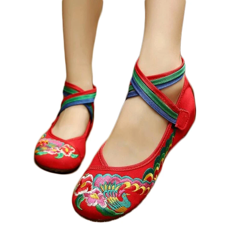 Chinese Traditional Shoes Floral Flats Casual Fashion New 2015 Autumn