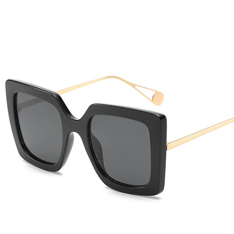 

2019 Retro Square Sunglasses Women's Brand Designer Metal Sunglasses Ladies Alloy Gradient Mirror Trend Sunglasses UV400