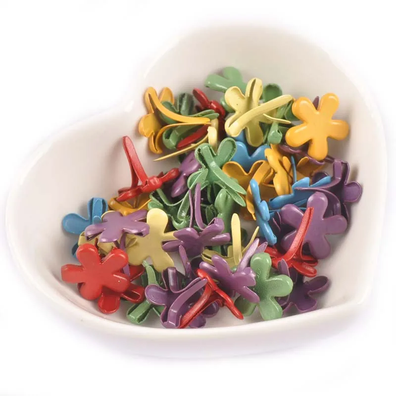 

50Pcs 12x14mm Mixed Flower Pattern Brads Embellishment For Scrapbooking Accessories Fastener Brad Crafts DIY Decoration C2161