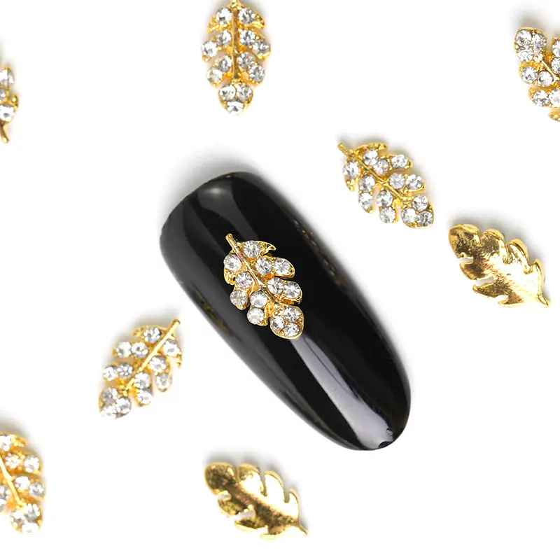 

2019 new 10 pieces crystal bright pearl nail rhinestone alloy Nail Art decorations glitter DIY 3D CJE nail jewelry pendant