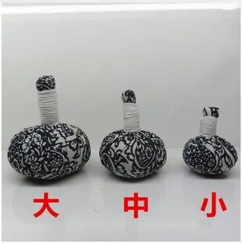

Aromatherapy Herbal Massage Ball,Thai type herbal medicine massage ball Sunburn wormwood medicine bag roll whack pack incense