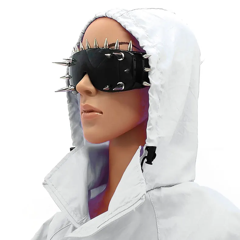 Стимпанк очки дело с ним одна деталь заклепки солнцезащитные очки для женщин Леди Мода Oculos Masculino очки Защита от солнца ручной работы тяжелый металл