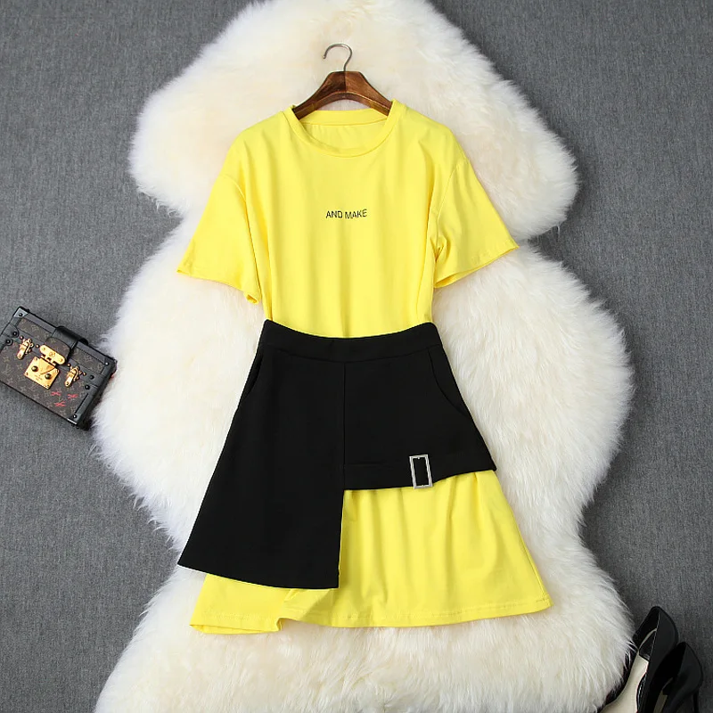 2019 Zomer Zoete Meisje Street Wear tweedelige Set Nieuwe Brief Afdrukken Losse Lange T-shirt Asymmetrial Mini Rok Mode pak 2019 Zomer Zoete Meisje Street Wear tweedelige Set Nieuwe Brief Afdrukken Losse Lange T-shirt Asymmetrial Mini Rok Mode pak