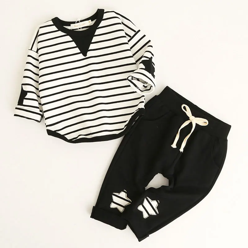 Bear leader/Детские комплекты одежды г. Новые Стильные комплекты одежды для малышей аппликация на футболку с карманом и штаны От 1 до 4 лет одежды для детей из 2 предметов - Цвет: Black AX145