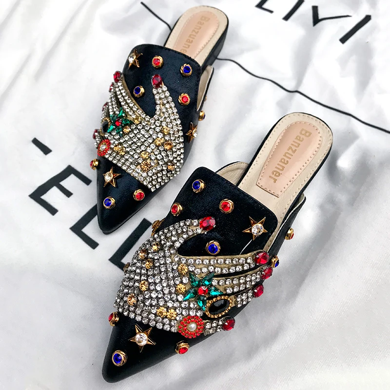 

Moraima Snc 2019 New Women Flat-soled Sandals Slipper Women Wearing Fashionable Pointed Toe Luxury Crystal Dating Slides