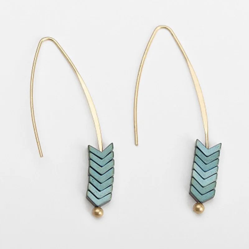 

Fashion Rock Stud Earrings Triangle V Shaped Arrow Long Hook Earrings for Women Feather Spear Beaded 2019 Jewelry Brincos O5D229