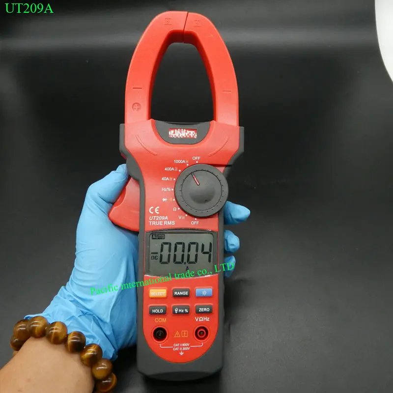 

1000A UNI-T UT209A Digital Clamp Meter Multimeter Professional True-RMS LCD Multifuction Ohm DMM DC AC Voltmeter AC Ammeter