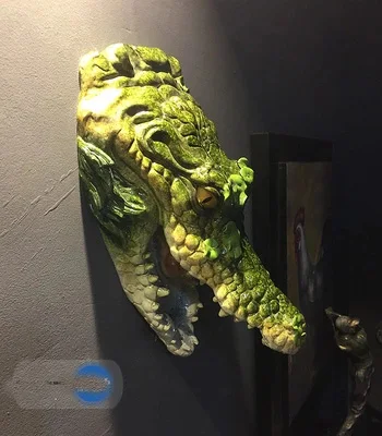 

Resin crocodile model home bar pub room accessories wall hanging decoration ornaments film outdoor props