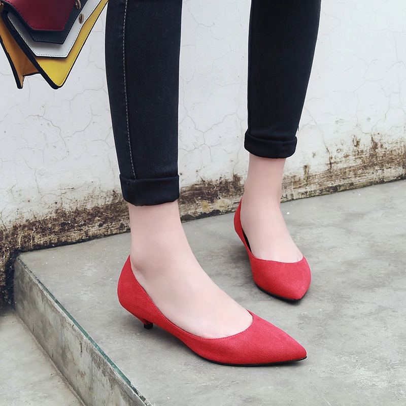 Дропшиппинг Новые Модные женские босоножки на низком каблуке корова замшевые туфли-лодочки женские острый носок модельные туфли