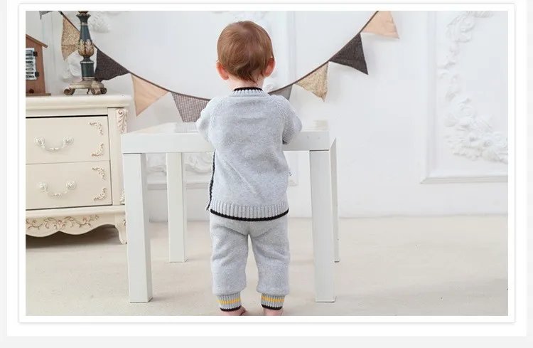 3175433572_1982837631