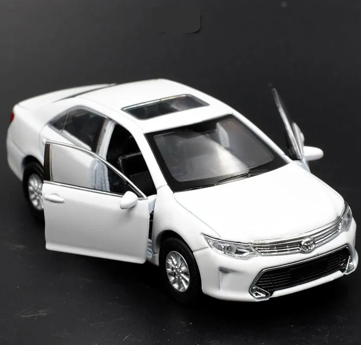 Us 9 19 8 Off 1 36 Legierung Zuruckziehen Toyota Camry Modell Hohe Simulation 2 Offene Tur Auto Spielzeug Metallguss Spielzeug Fahrzeuge Freies