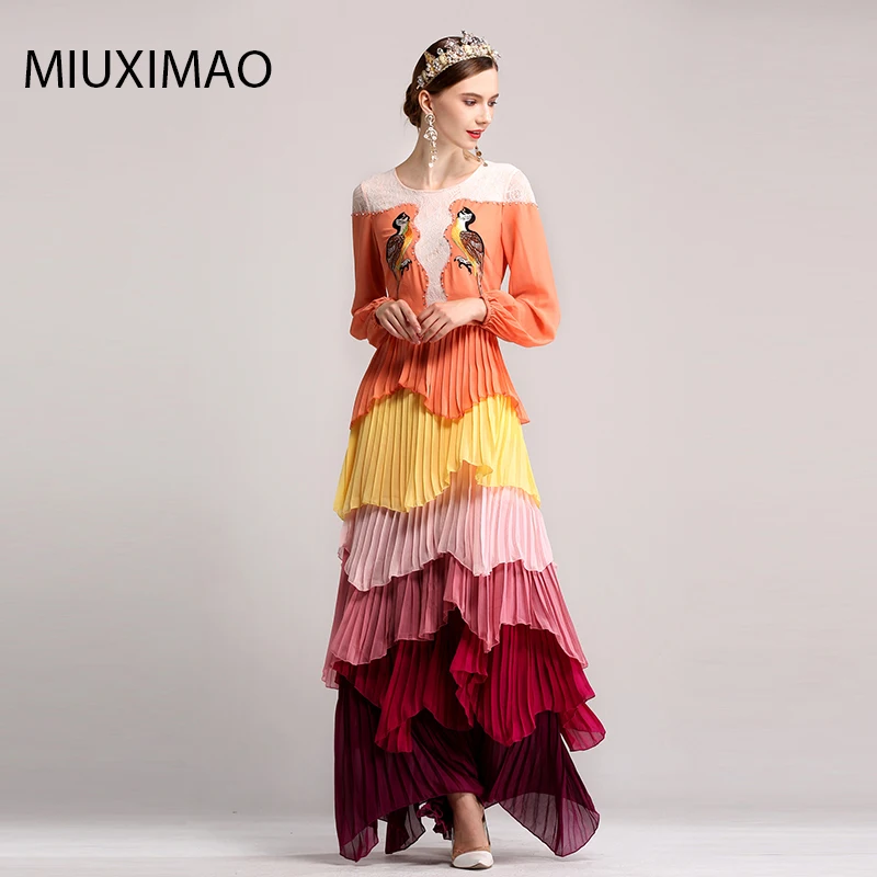 Высокое качество Весна и осень новейшее милое стильное Макси платье с длинным рукавом с вышитой розой Элегантное длинное женское платье с кольцами