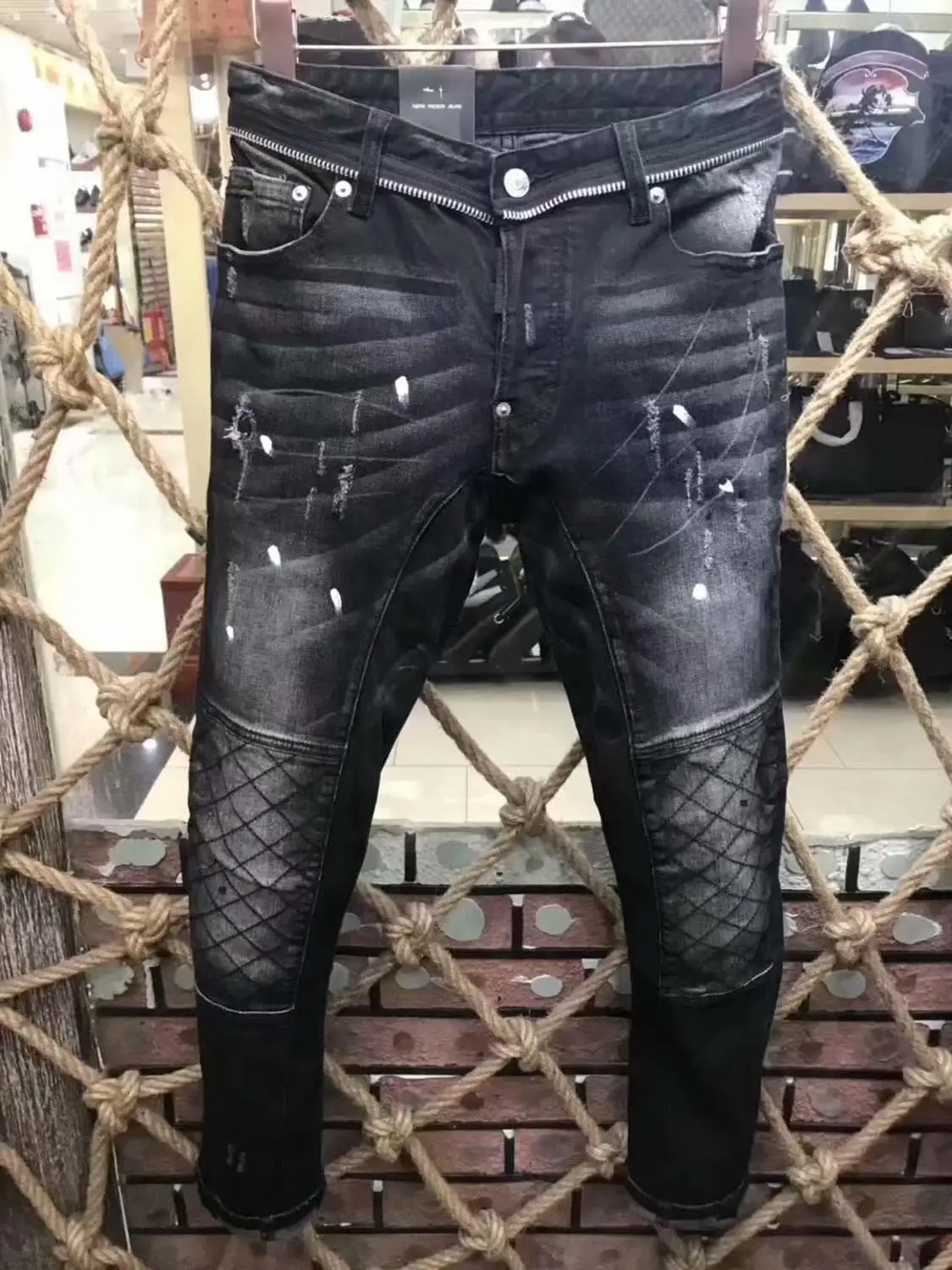 

NEW Men Jeans Ripped for Men Skinny DSQ Jeans Pants Men Jeans Zipper Outwear Man Pants A101