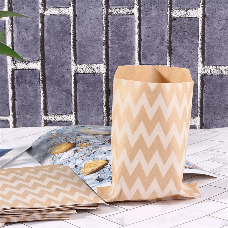 25pcs Kraft Paper Bags Striped Dots Paper Craft Bag for Party Favors Wedding Candy Gift Bags Birthday Party Supplies Decorations (1)