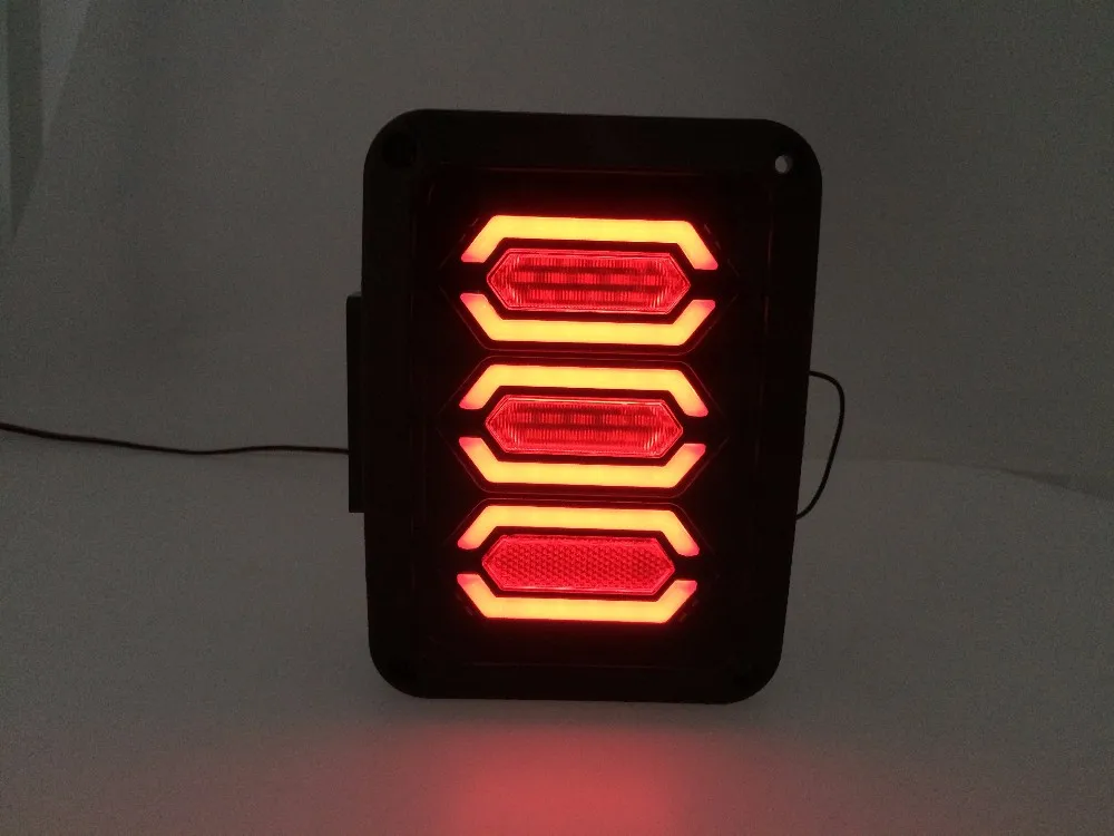 Светодиодный тормозной задний фонарь в сборе с задним поворотным сигналом заднего хода для Jeep Wrangler JK 2007