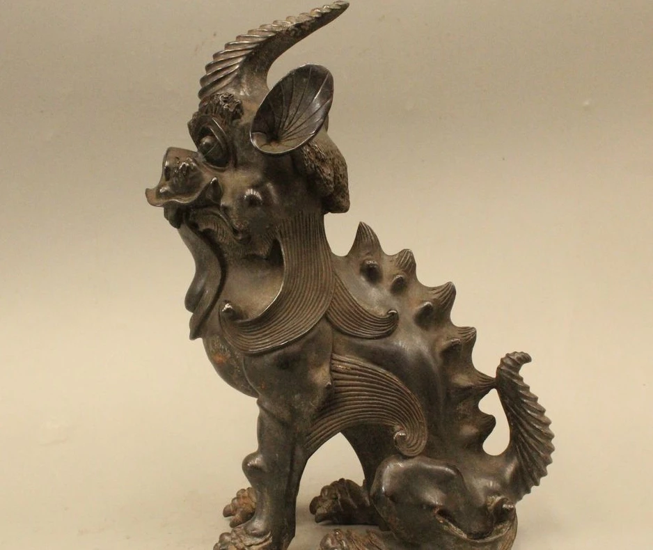 

10" Old Chinese Folk Bronze Fly Unicorn Beast Dragon Pi Xiu Statue Sculpture