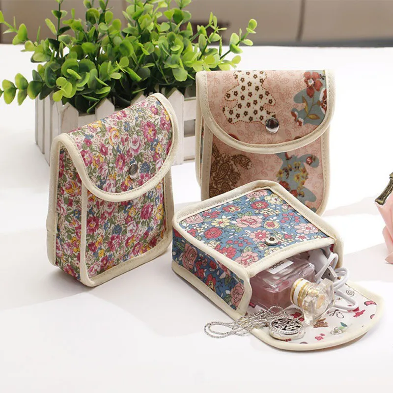 

Outdoor Travel Simple Korean Style Purse Portable Sanitary Napkin Storage Bag