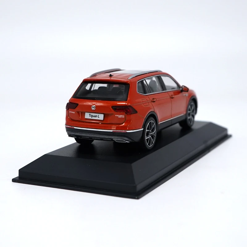 1/43 Volkswagen Tiguan L красный литой автомобиль Модель Коллекция игрушек