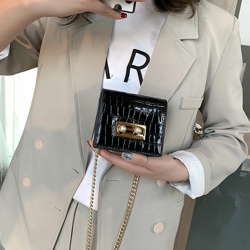 حجر نمط بو الجلود البسيطة لطيف Crossbody حقائب للنساء 2019 خمر حقائب والمحافظ السيدات أحمر الشفاه حقيبة CrossBody حقيبة حجر نمط بو الجلود البسيطة لطيف Crossbody حقائب للنساء 2019 خمر حقائب والمحافظ السيدات أحمر الشفاه حقيبة CrossBody حقيبة