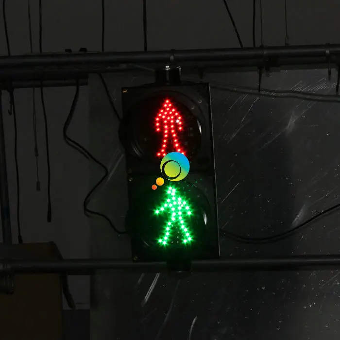 Цена фабрики сразу дорога распределительная 200 мм красный зеленый светодиод пешеходной свет светофора для продажи