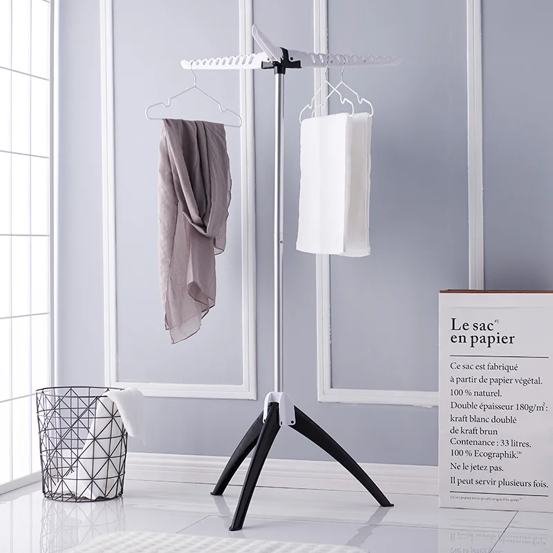 The balcony is a drying rack Indoor clothes rack Floor folding Coat