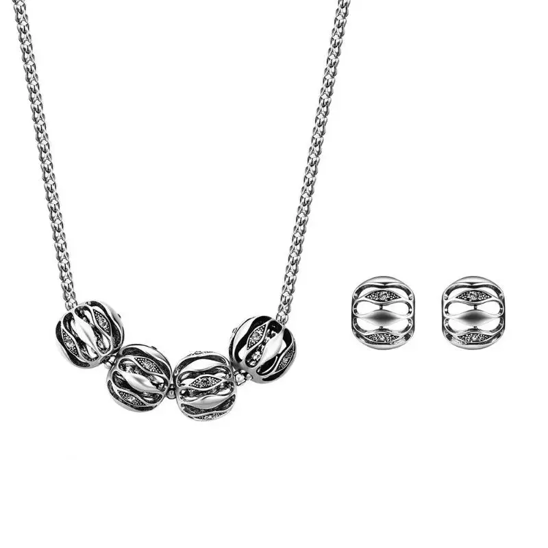 

New Fashion Jewelry Sets Women Geometric Hollowed Ball Stud Earring Pendant Necklace Clavicle Chain Jewelry Set Gift Woman