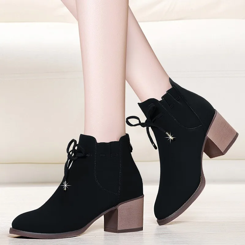 

Women Cow Suede Leather Ankle Boots Casual Lace Up Boots Fashion Round Toe Oxford Brogue Shoes Women Plus Size YG-A0219