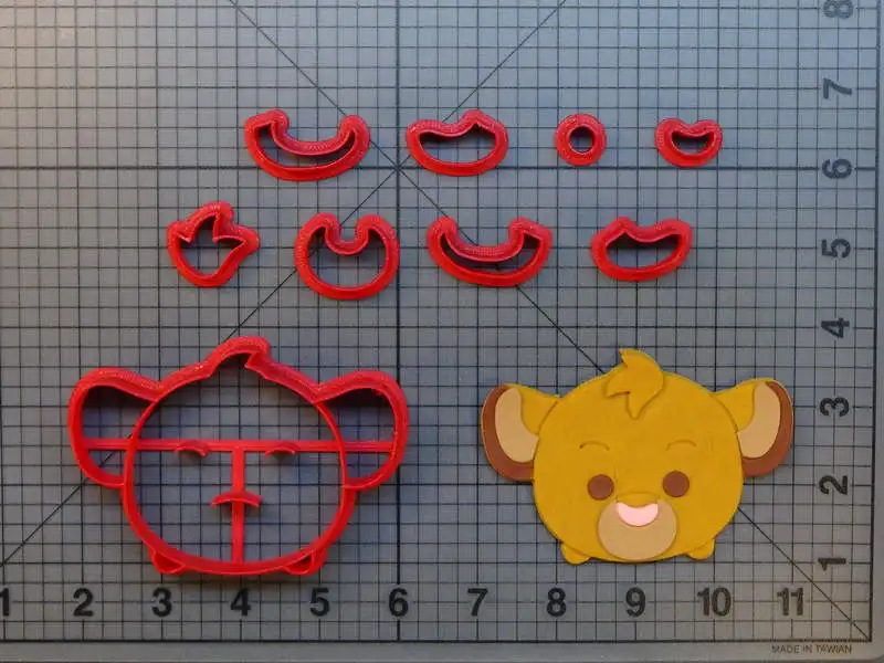 JB_Lion-King-Simba-Toy-266-541-Cookie-Cutter-Set-Cartoon-Character-Toy-266-541