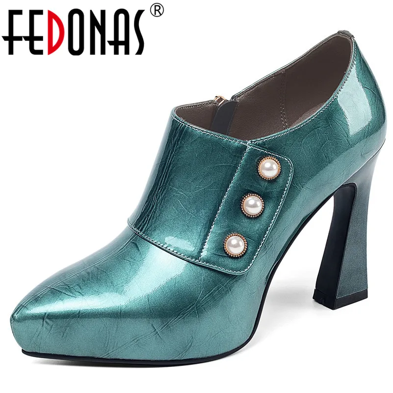 FEDONAS/качественные женские туфли-лодочки из лакированной кожи; вечерние туфли на платформе с боковой молнией; свадебные туфли для выпускного вечера; Женские базовые туфли; сезон весна-осень