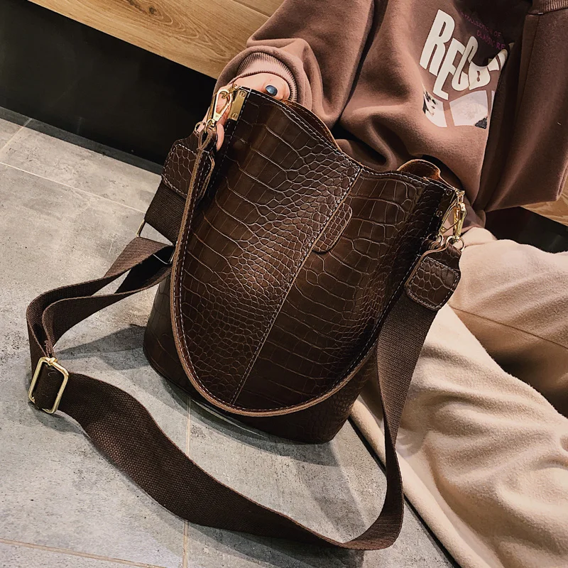 

Crossbody Bag Shoulder Bags For Women Crocodile Design Fashion Patchwork Luxury PU Leather High capacity Bucket bag two strap