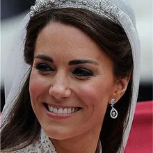 Барокко Принцесса Диана Вильям Кейт Свадебная Корона тиары бутик Стразы диадема вуаль тиара повязки на голову свадебные аксессуары для волос