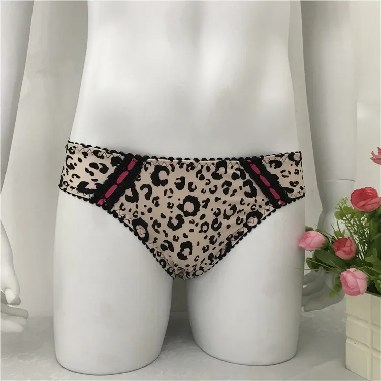2018 hot Sexy Bikini Men's Underwear Briefs Charming Leopard Spandex Nylon Elastic Male Undershorts Brief Men Underpants 6