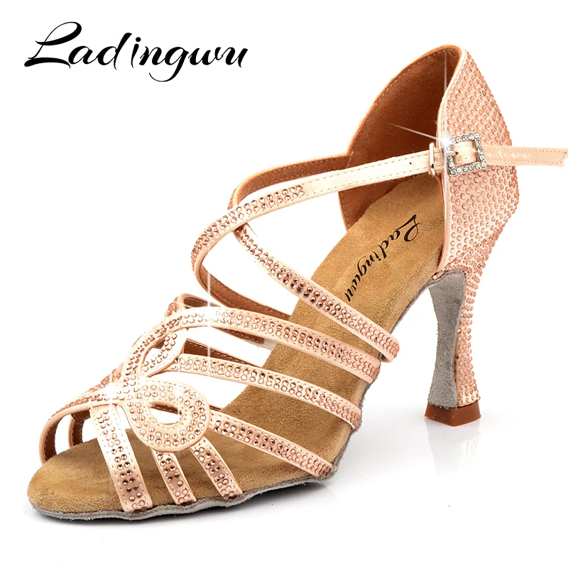 

Ladingwu/Новинка; Танцевальная обувь с мягкой подошвой для латинских танцев и сальсы; Шелковая атласная Женская Обувь для бальных танцев со стразами цвета шампанского; Свадебная обувь