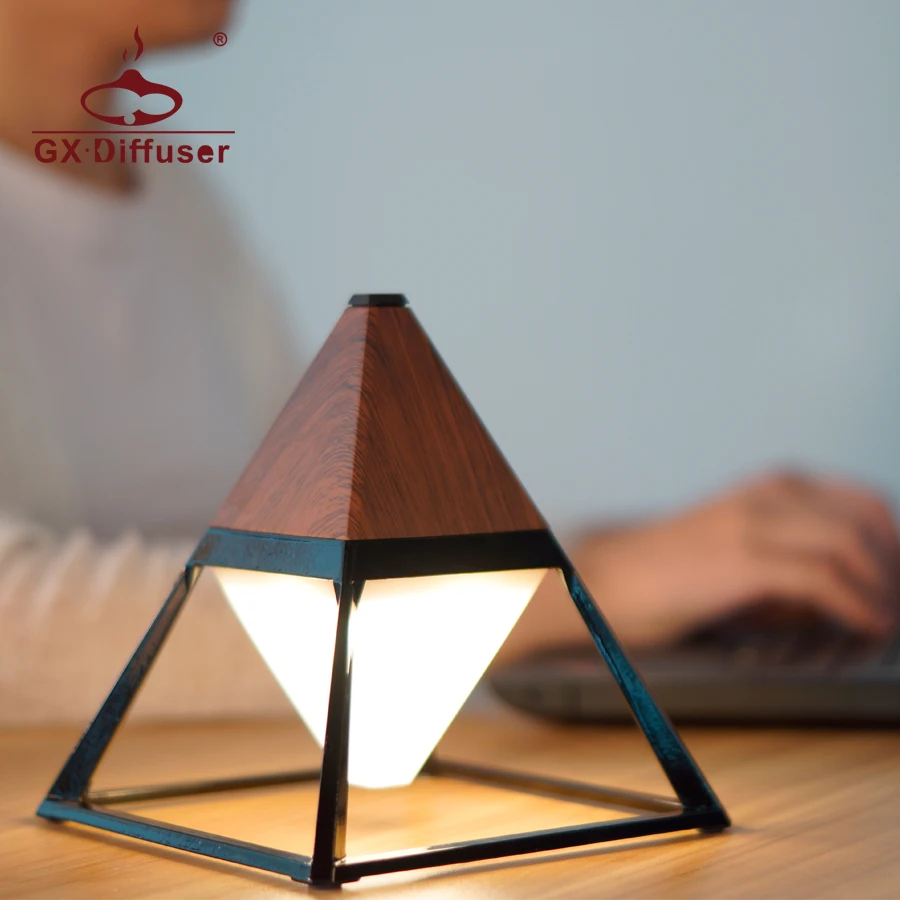 

Changeable USB Table Lamp New Pyramid Desk Lamps for Bedroom Reading Book Tables Light Protection Humanized Touch GX Diffuser