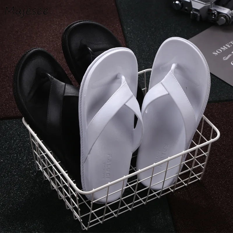 

Men's Slippers Japanese Style Summer Trendy Solid Colour Flip Flops Korean Style Simple Men Shoes Outdoor Soft Flat with Adult