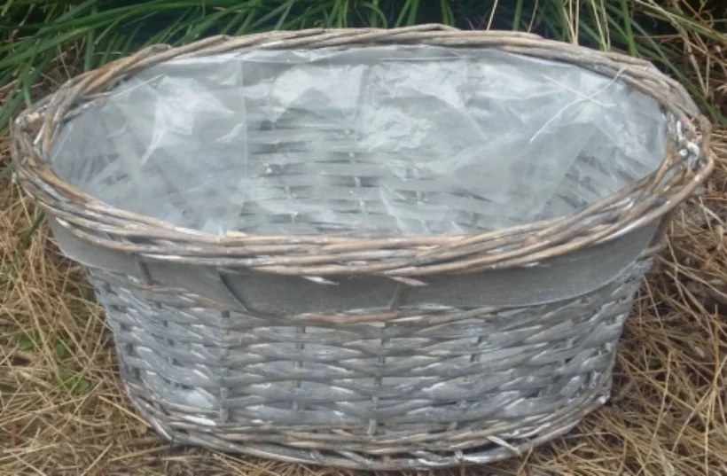 Free Shipment Oval Wicker Flower Pot Gardening Planter Free Shipment Oval Wicker Flower Pot Gardening Planter