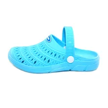 New Women Summer Hole Shoes Couple Wear Dual-use Slippers Slip on Casual Garden Clogs Flat Baotou Women Sandals Beach Shoes цена New Women Summer Hole Shoes Couple Wear Dual-use Slippers Slip on Casual Garden Clogs Flat Baotou Women Sandals Beach Shoes цены онлайн
