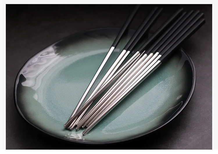 1 пара палочки для еды из нержавеющей стали Корея Нескользящие многоразовые западные покрытые черные столовые приборы с позолотой