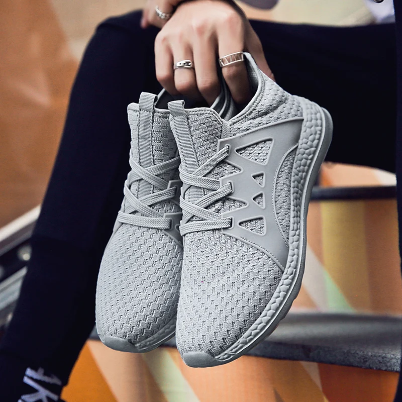 

Unisex Lovers Running Shoes Outdoor Sports Sneakers Air Mesh Light Weight Athletic Flywire Shoes Non-slip Men/Womens Shoes 36-47