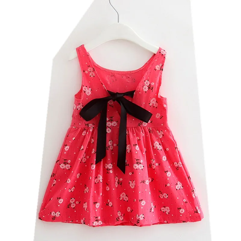 3151242048_836596103