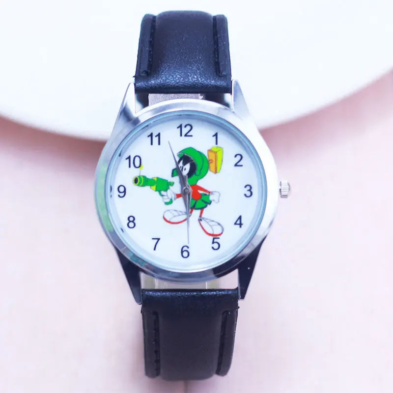 Мультфильм часы для девочек мальчиков кожаные ремни наручные часы Дети Марвин марсианин кварцевые часы Симпатичные часы Montre Enfant - Цвет: Черный
