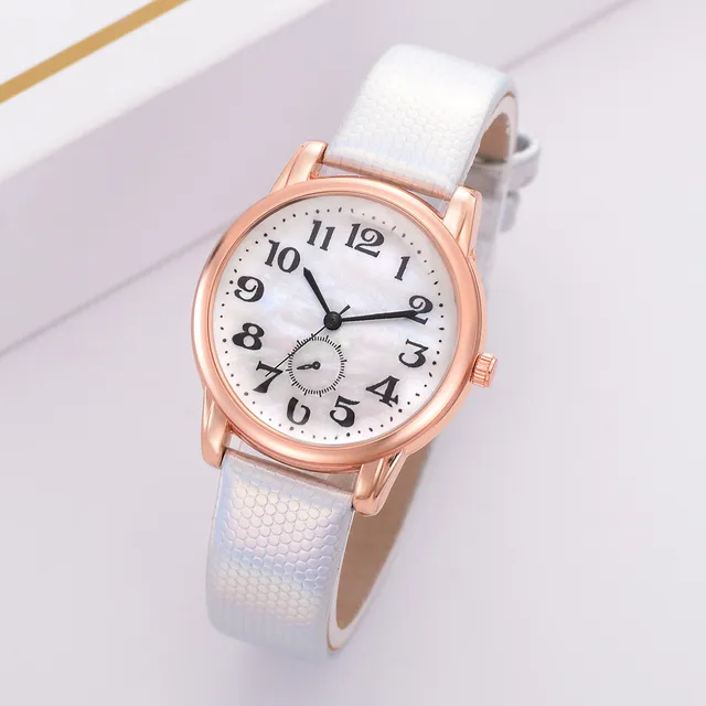 Fashion Retro Peacock Women Bracelet Watches Sapphire Leather Band Quartz Wrist Fashion Retro Peacock Women Bracelet Watches Sapphire Leather Band Quartz Wrist