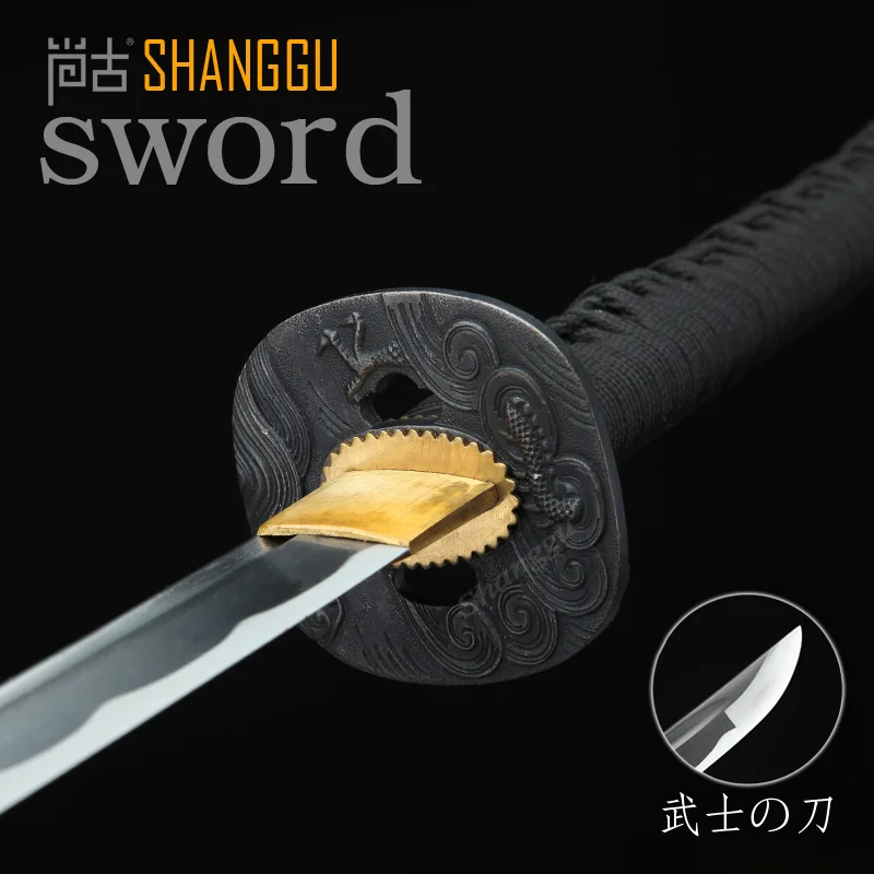 

Sharp Black Dragon-shaped Groove Wavy Pattern Bloody Samurai Sword RPG Props Movie Memorabilia Home Decorations