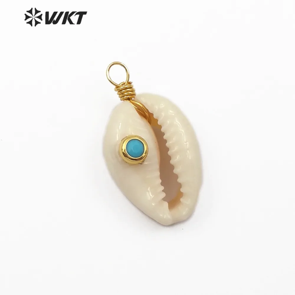 

WT-JP094 Natural Cowrie Shell Pendant Unique Design Original Cowrie With Gem-stone Charm Brass Wire Wrapped Pendant Multi Option