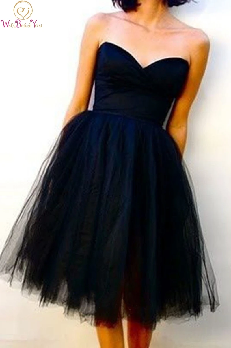 

Navy Blue Bridesmaid Dresses 2019 Knee-Length A-Line Formal Wedding Party Dress Elegant Sweetheart Neck Bridesmaid Prom Gowns