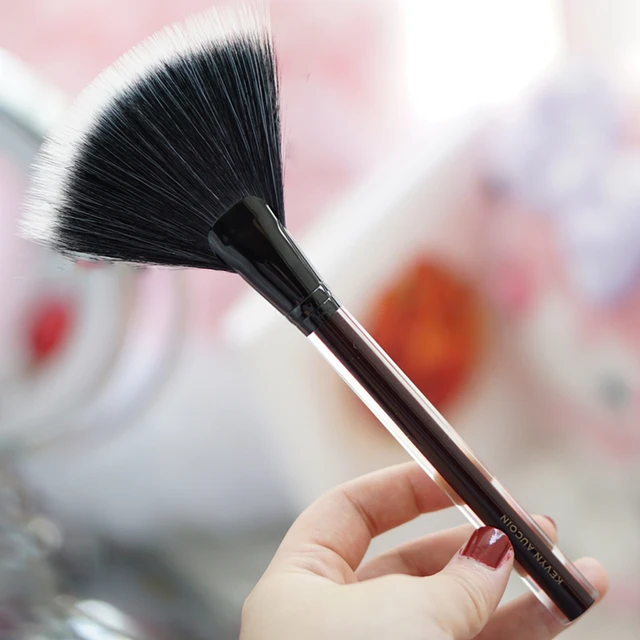 Brand Kevyn Aucoin Professional Makeup Brushes Ka The Essential