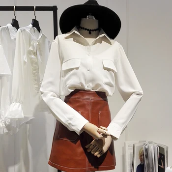 

Casual Loose Women Shirts 2018 Autumn New Fashion Collar Plus Size Blouse Long Sleeve Buttons White Shirt Women Tops Streetwear