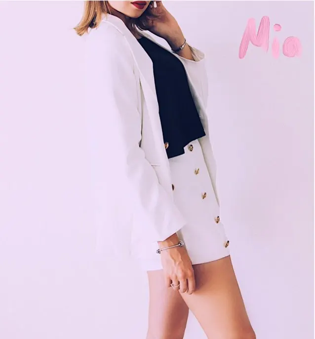 2018 New Women Korean Casual Shorts Pant Pure White Double Breast Golden Button High Waistline Lady Suits Female Suit